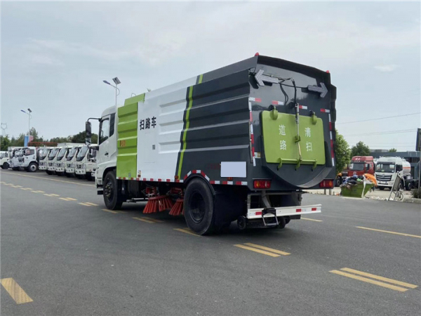 國六東風天錦12方掃路車